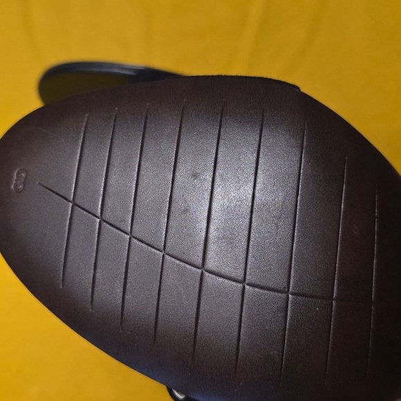 NWOB Cole Haan Black Ankle Strap Heels - Picture 13 of 17